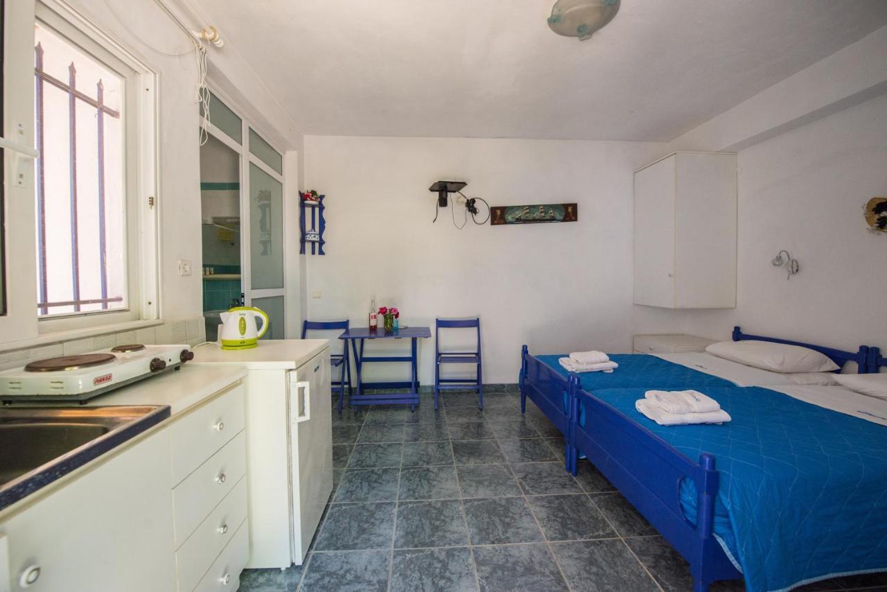 Villa Spyridoula Studios On The Beach ซีดารี ภายนอก รูปภาพ