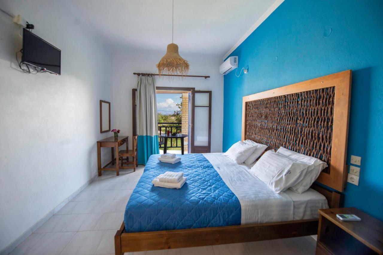 Villa Spyridoula Studios On The Beach ซีดารี ภายนอก รูปภาพ